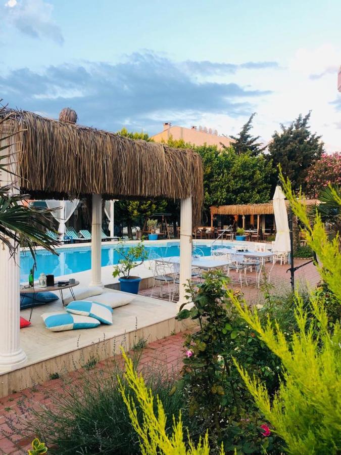 Cunda Leo Boutique Hotel & Pool Ayvalı エクステリア 写真