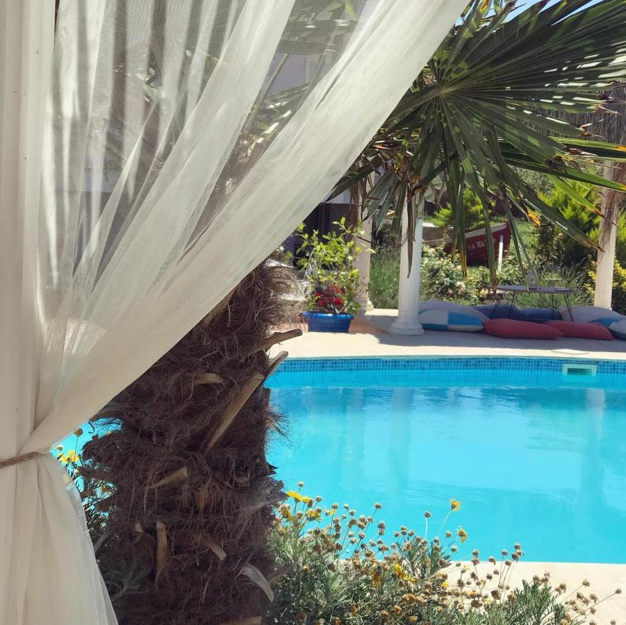 Cunda Leo Boutique Hotel & Pool Ayvalı エクステリア 写真