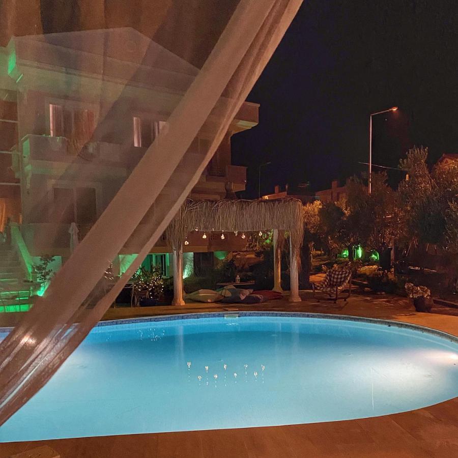 Cunda Leo Boutique Hotel & Pool Ayvalı エクステリア 写真