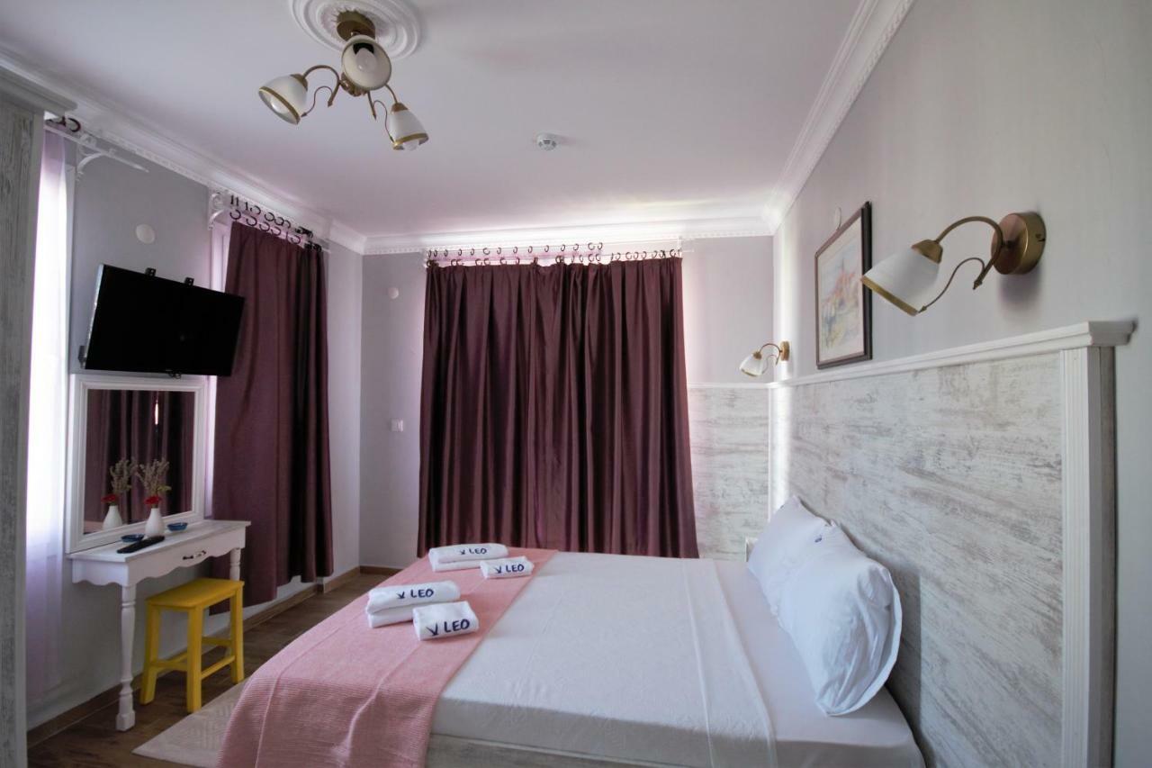 Cunda Leo Boutique Hotel & Pool Ayvalı エクステリア 写真